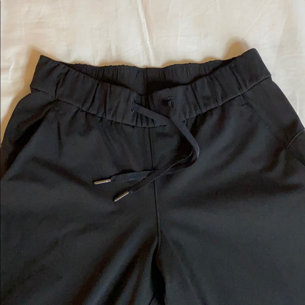 lululemon pant - Picture 3 of 5